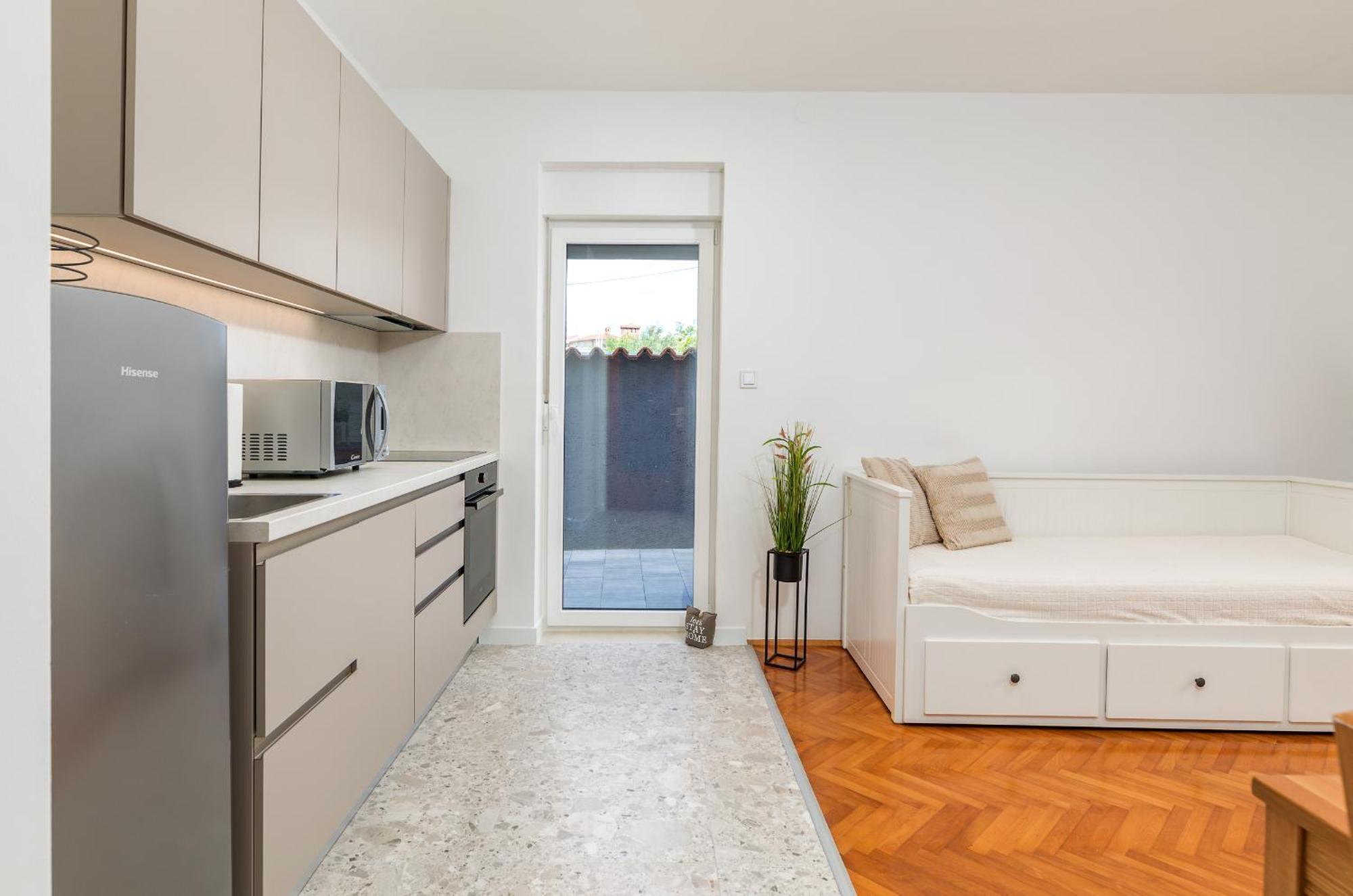 פאז'אנה Apartment Tesic Close To The Sea With Shared 4Xbicycles מראה חיצוני תמונה