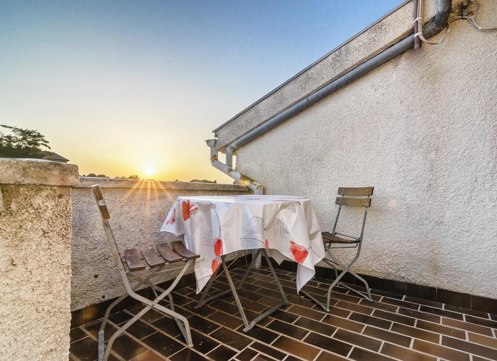 פאז'אנה Apartment Tesic Close To The Sea With Shared 4Xbicycles מראה חיצוני תמונה